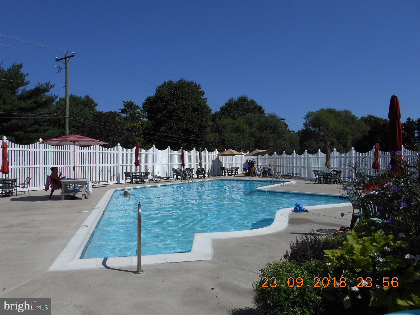 506 Harbor Road Ocean View, DE 19970 - Photo 25 of 30 Community pool
