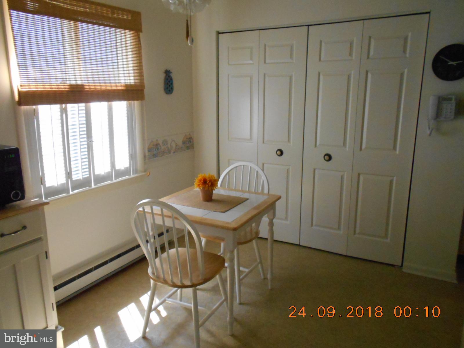 506 Harbor Road Ocean View, DE 19970 - Photo 10 of 30 Eat in area