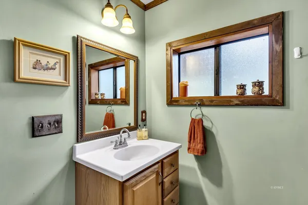 $842,000 | 29901 Eagles Nest Drive, Idyllwild, CA 92549