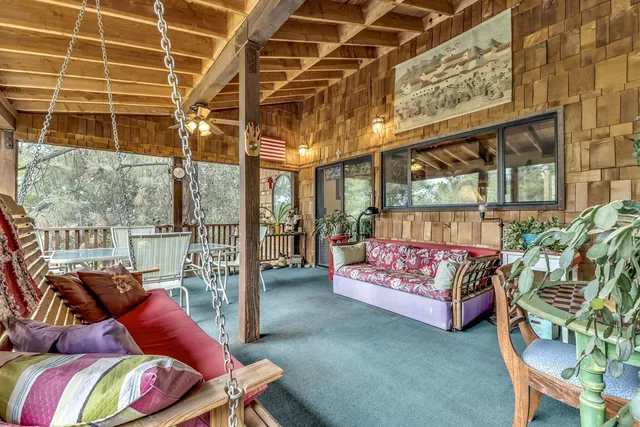 $842,000 | 29901 Eagles Nest Drive, Idyllwild, CA 92549