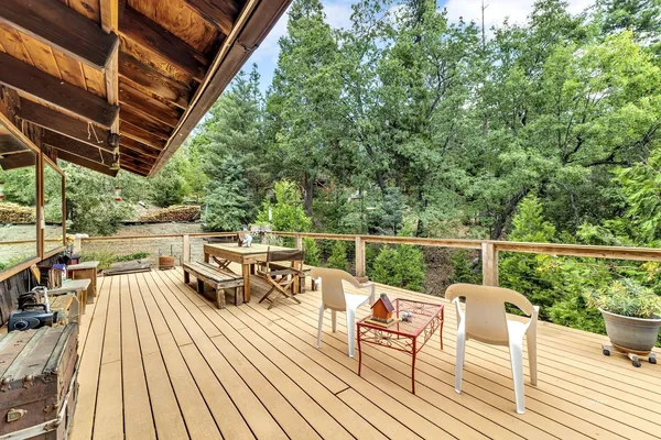 $842,000 | 29901 Eagles Nest Drive, Idyllwild, CA 92549