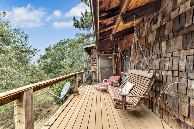 $842,000 | 29901 Eagles Nest Drive, Idyllwild, CA 92549