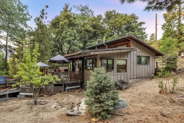 $842,000 | 29901 Eagles Nest Drive, Idyllwild, CA 92549