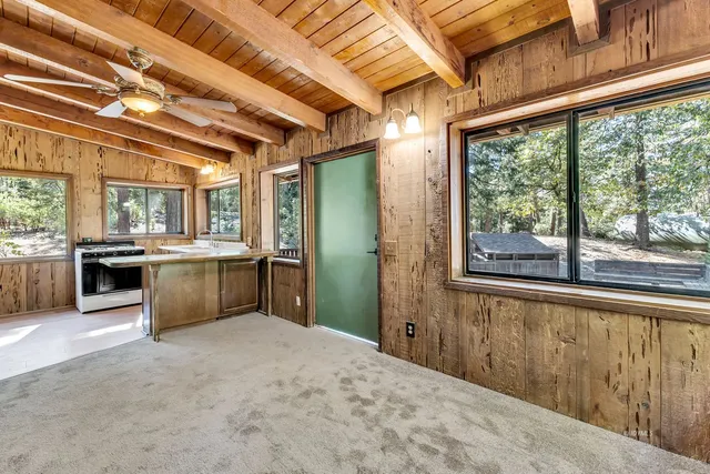 $842,000 | 29901 Eagles Nest Drive, Idyllwild, CA 92549