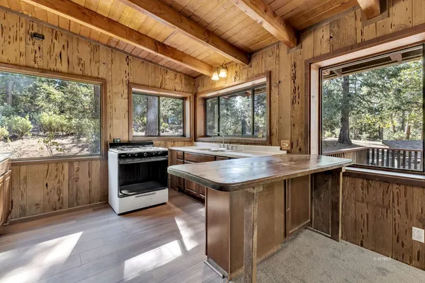 $842,000 | 29901 Eagles Nest Drive, Idyllwild, CA 92549