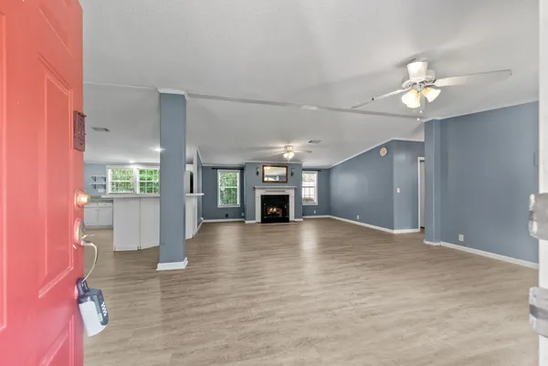 $250,000 | 344 Highway 232, Dover, TN 37058