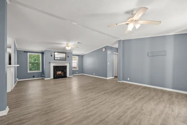 $250,000 | 344 Highway 232, Dover, TN 37058