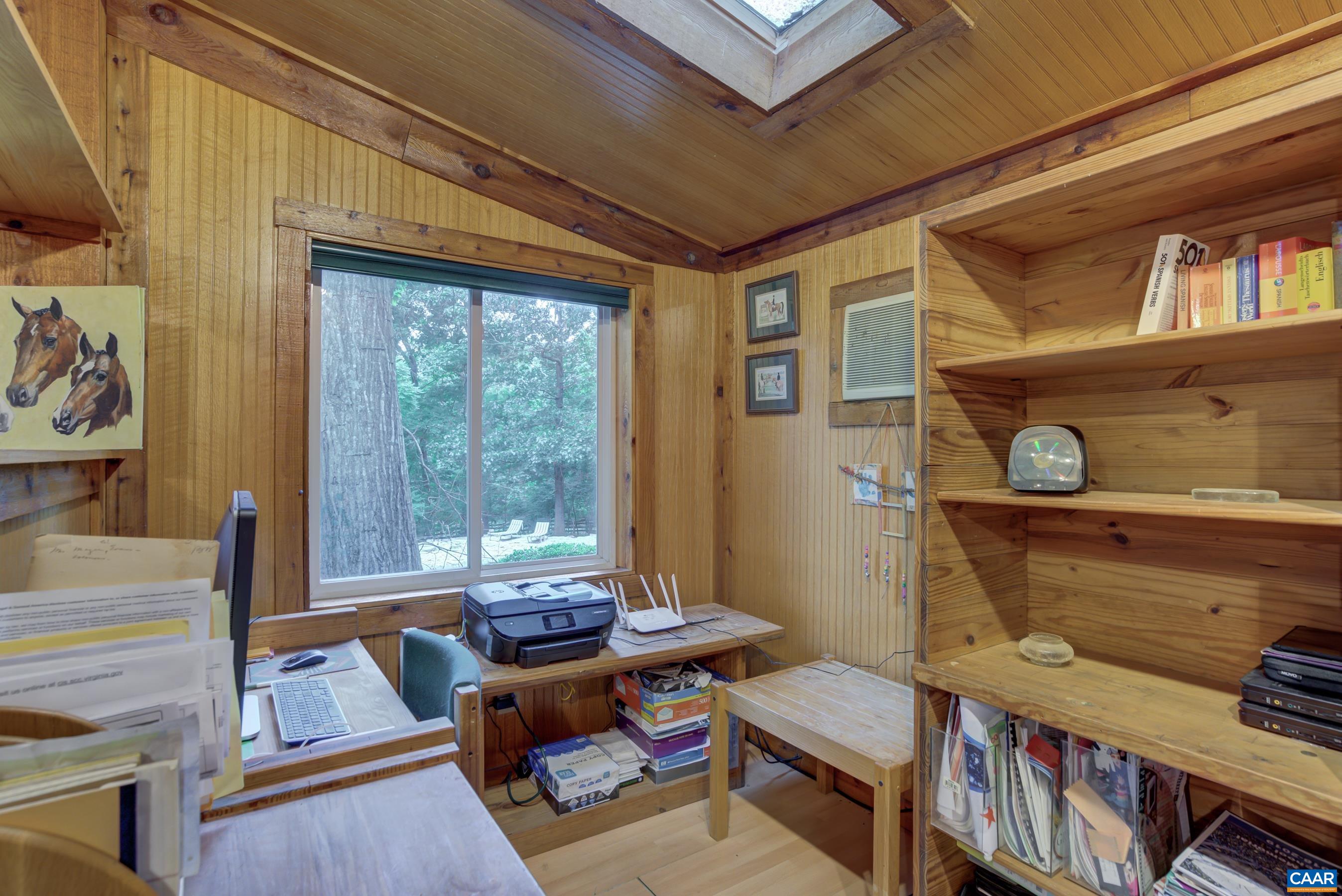 5317 Stony Point Road Barboursville, VA 22923 - Photo 26 of 69 a living room with furniture and a window