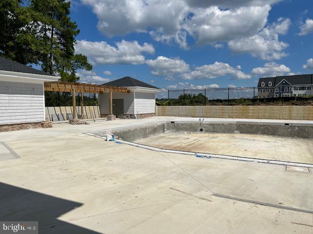 2112 Devine Road Baltimore, MD 21244 - Photo 27 of 31 Community Pool