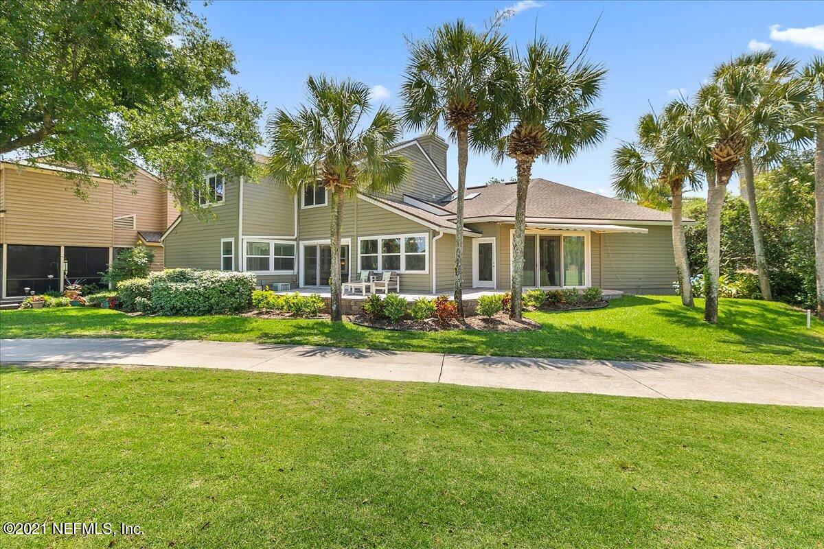 22 Walkers Ridge Exterior Back