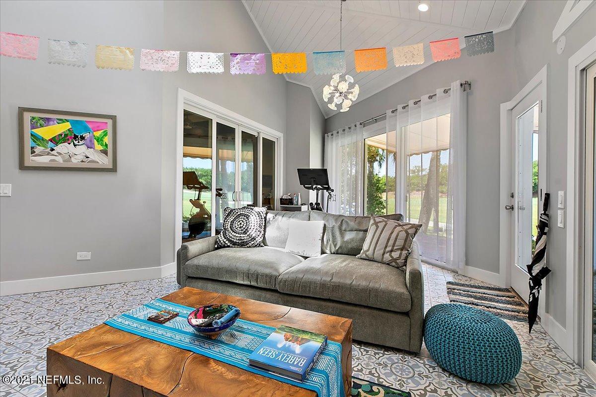 22 Walker's Ridge Drive Ponte Vedra Beach, FL 32082 - Photo 19 of 36 Family Room View 2