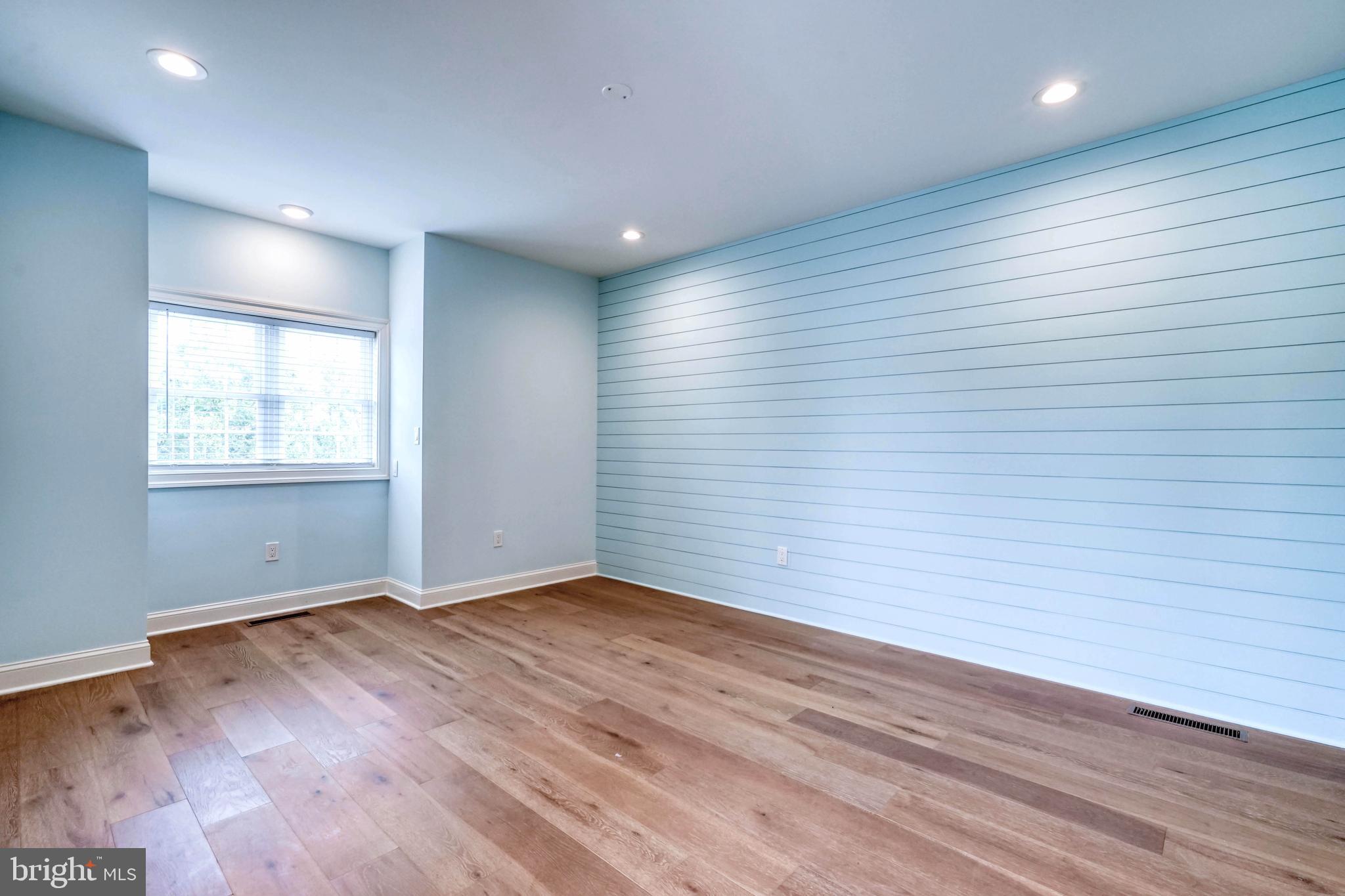 104 Mill Street Bristol, PA 19007 - Photo 10 of 35