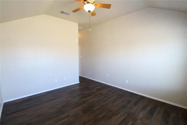 $1,895 | 107 Inman Drive, Hutto, TX 78634
