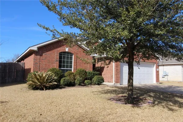 $1,895 | 107 Inman Drive, Hutto, TX 78634