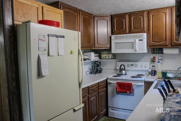 $419,000 | 4 Ogburn Lane, Cascade, ID 83611