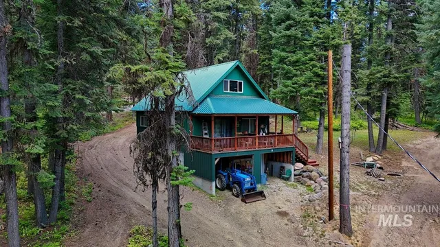 $419,000 | 4 Ogburn Lane, Cascade, ID 83611