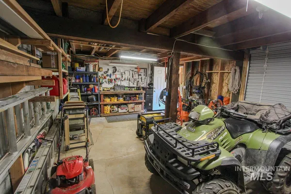 $419,000 | 4 Ogburn Lane, Cascade, ID 83611