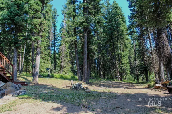 $419,000 | 4 Ogburn Lane, Cascade, ID 83611