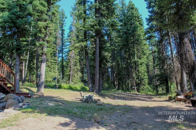 $419,000 | 4 Ogburn Lane, Cascade, ID 83611