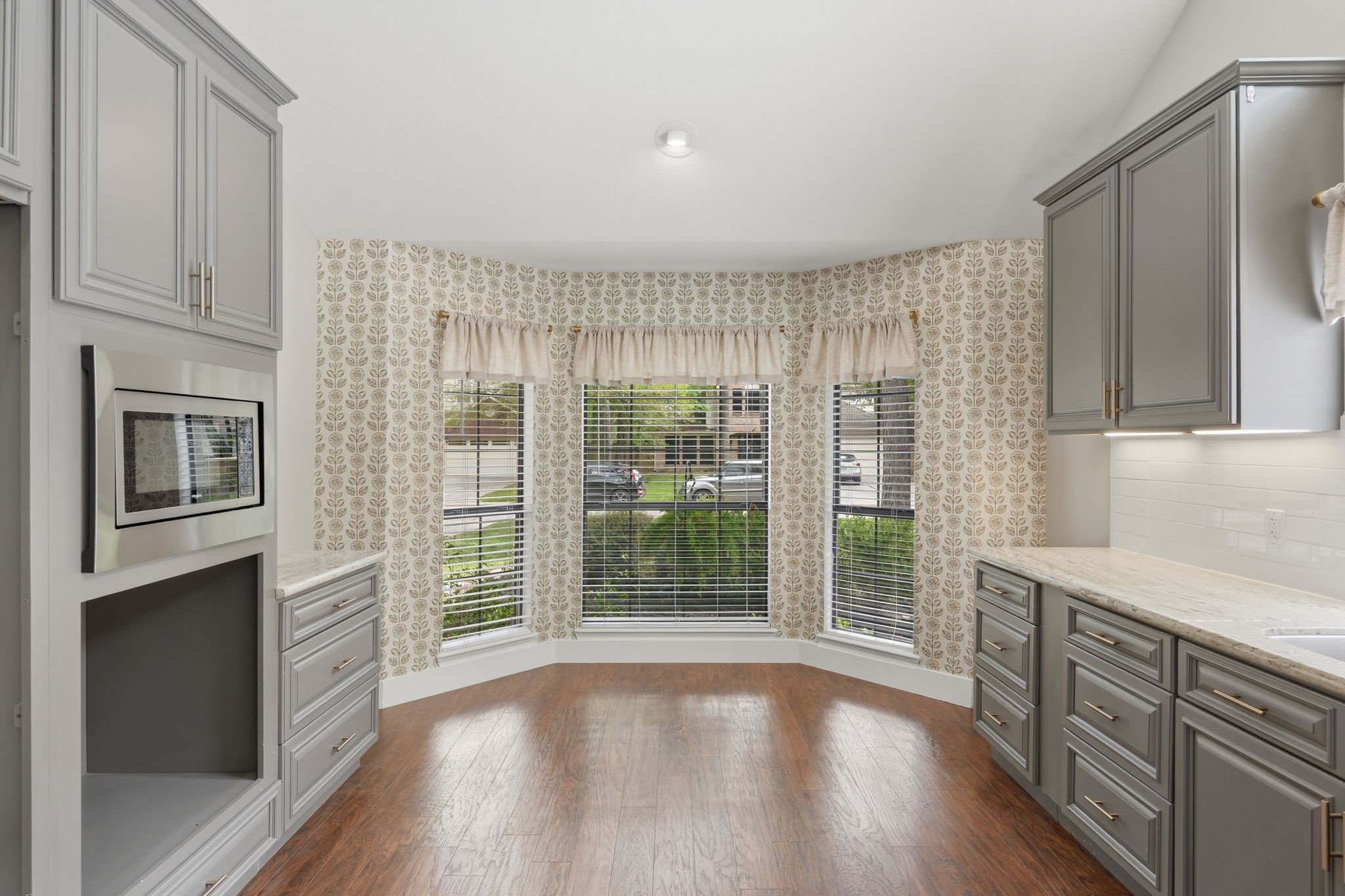 14 Dusky Meadow Place Spring, TX 77381 - Photo 14 of 47