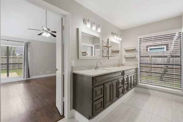 $529,000 | 14 Dusky Meadow Place, Spring, TX 77381