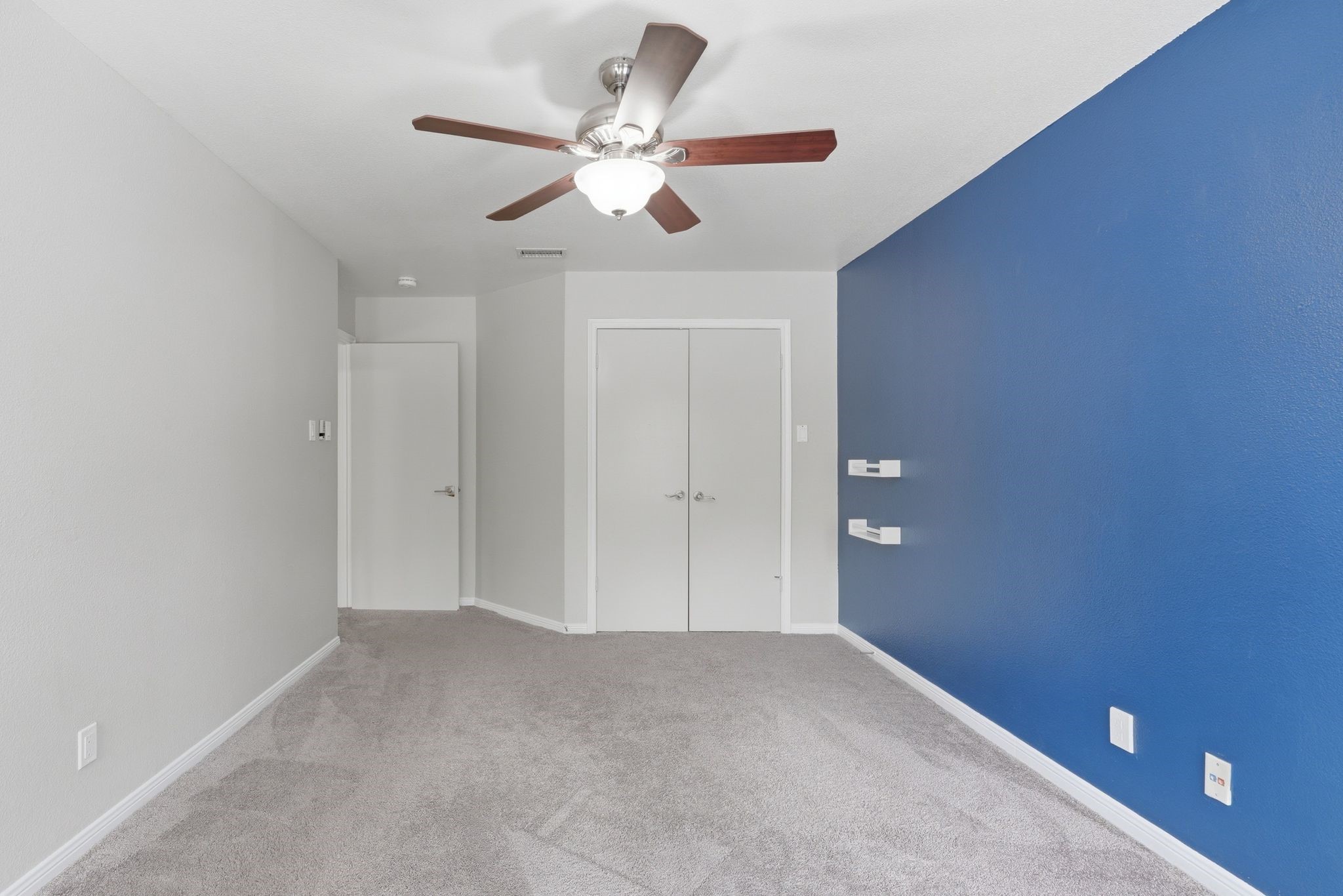 14 Dusky Meadow Place Spring, TX 77381 - Photo 31 of 47