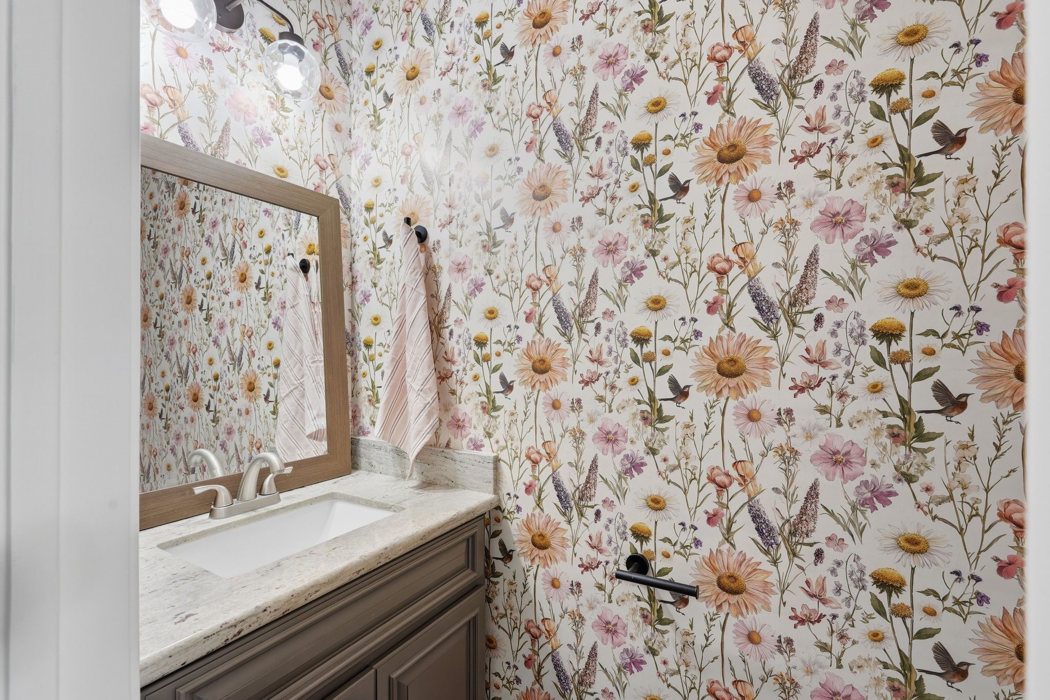 14 Dusky Meadow Place Spring, TX 77381 - Photo 35 of 47 Beautiul and updated half bath located downstairs.