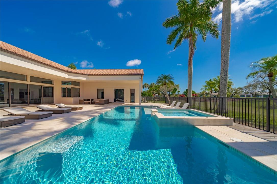 4253 Bocaire Boulevard Boca Raton, FL 33487 - Photo 46 of 71 Photo 46