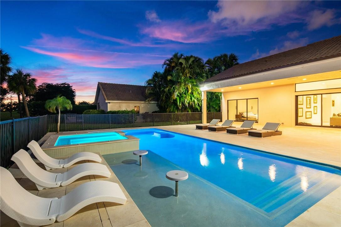 4253 Bocaire Boulevard Boca Raton, FL 33487 - Photo 10 of 71 Photo 10