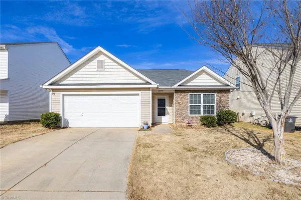 $1,850 | 3879 Foliage Drive, Winston-Salem, NC 27101