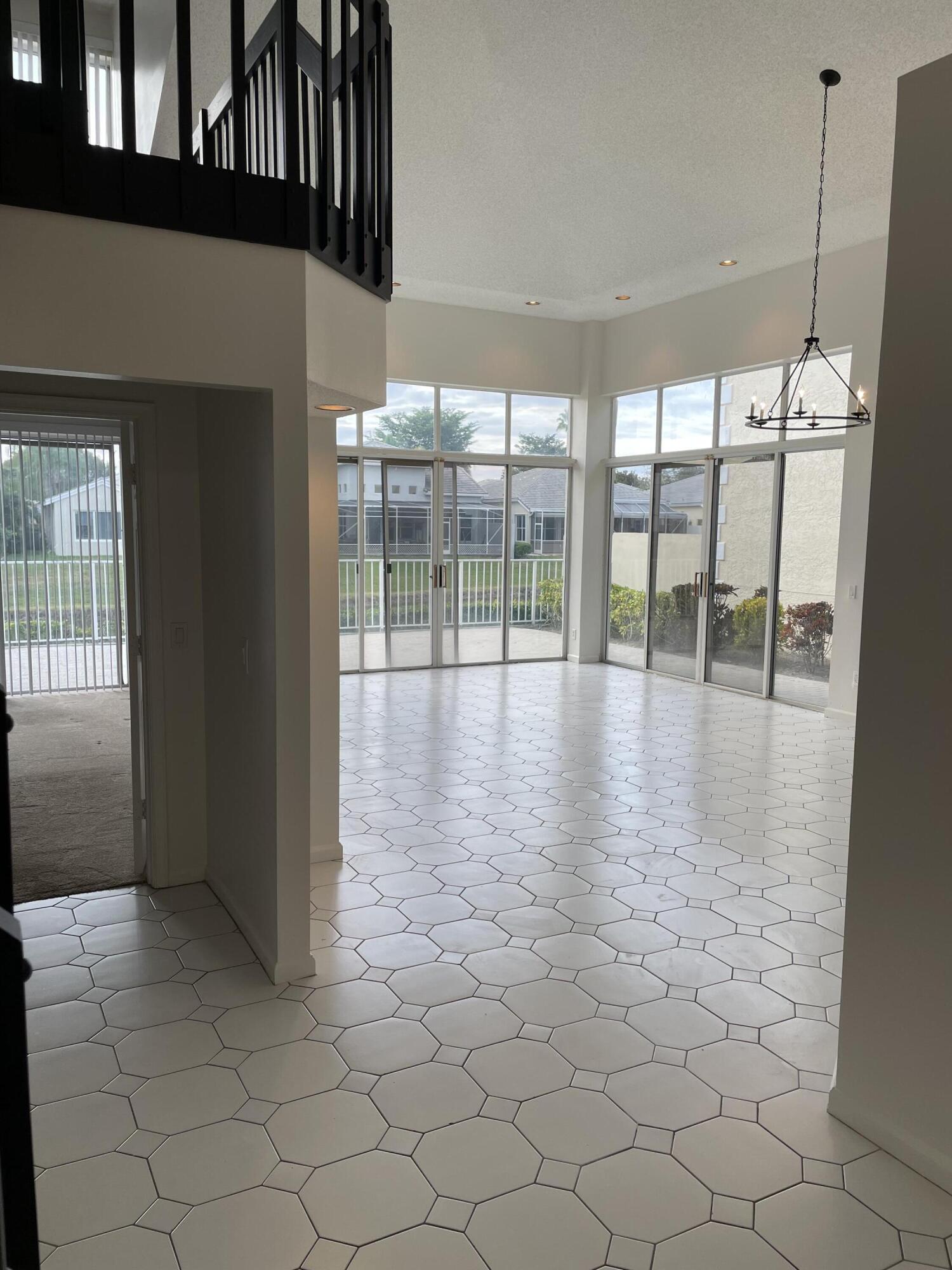 23441 Butterfly Palm Court Boca Raton, FL 33433 - Photo 11 of 31 entrance