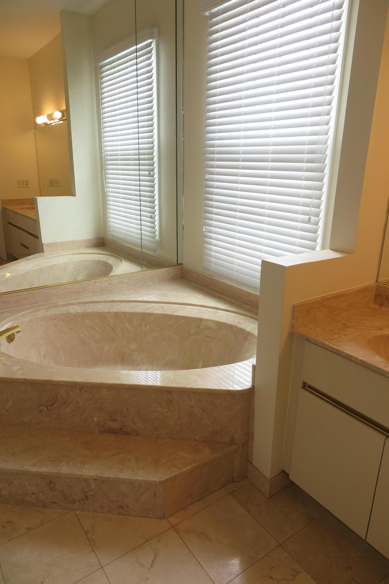 23441 Butterfly Palm Court Boca Raton, FL 33433 - Photo 18 of 31 master bathroom