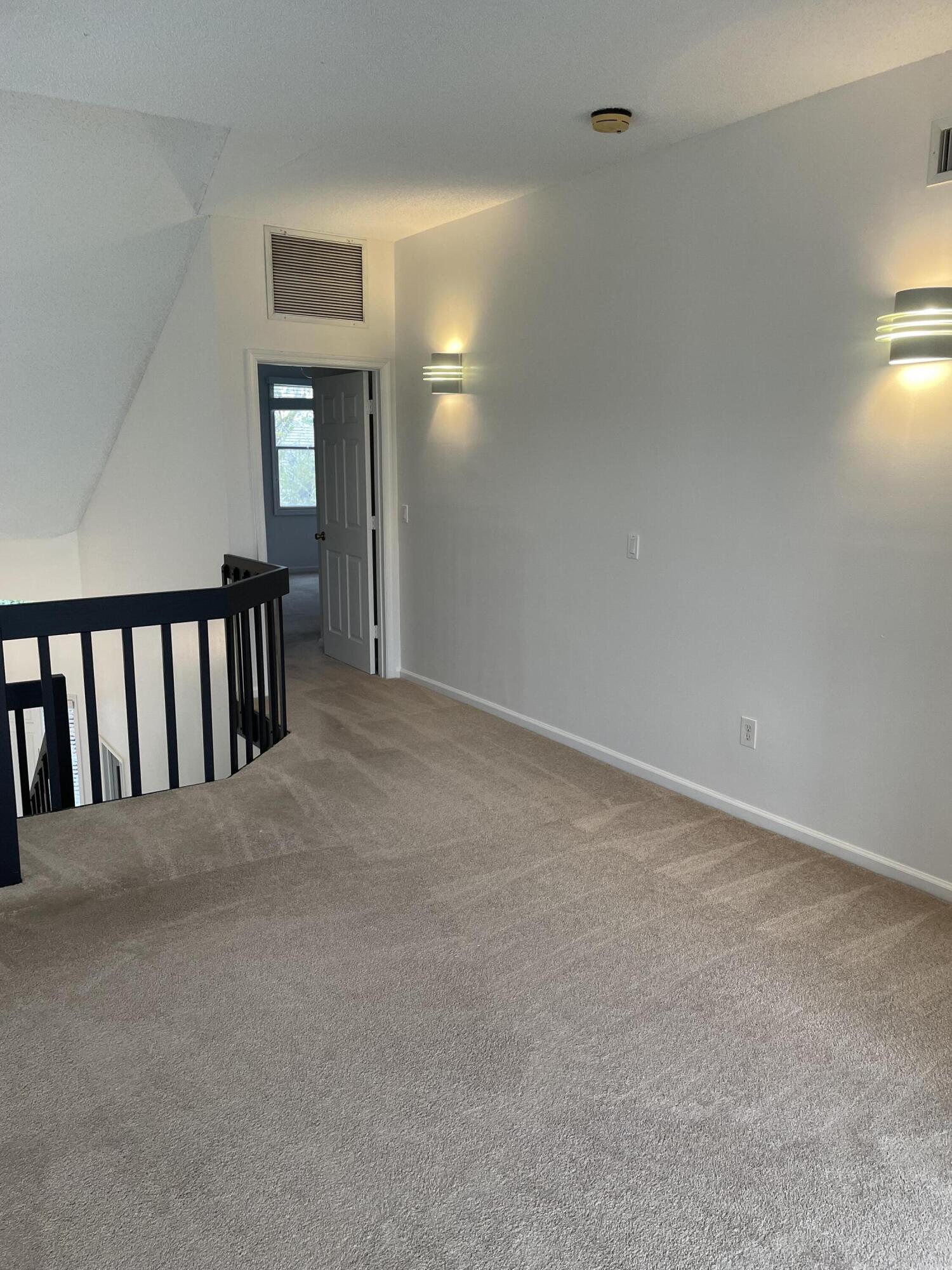 23441 Butterfly Palm Court Boca Raton, FL 33433 - Photo 23 of 31 loft