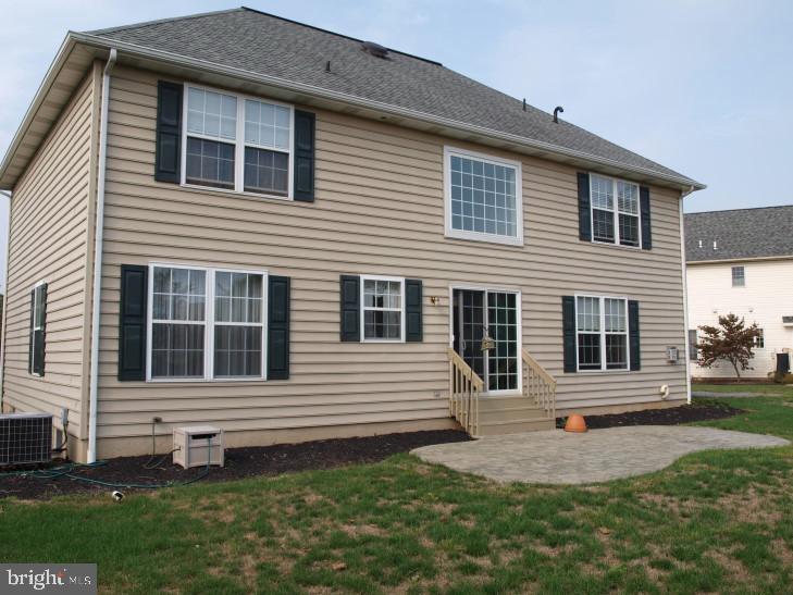 1138 Suffolk Drive Lititz, PA 17543 - Photo 19 of 20 Gallery Image 19