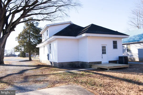 $319,000 | 11145 Laurel Road, Laurel, DE 19956