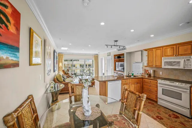 $5,500 | 4300 El Mar Drive, Lauderdale-by-the-Sea, FL 33308