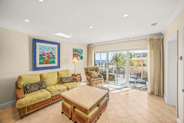 $5,500 | 4300 El Mar Drive, Lauderdale-by-the-Sea, FL 33308