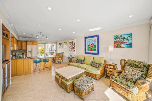 $5,500 | 4300 El Mar Drive, Lauderdale-by-the-Sea, FL 33308