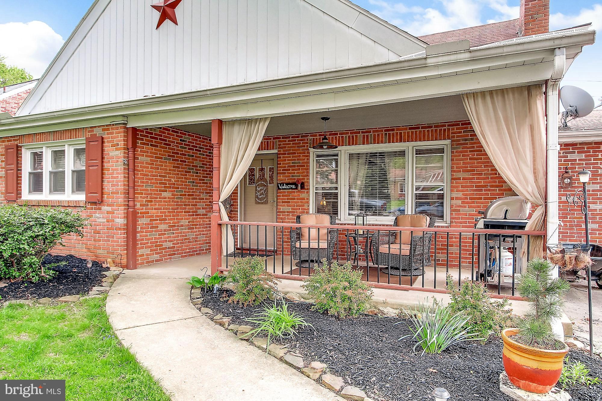 400 Corbin Road York, PA 17403 - Photo 3 of 25