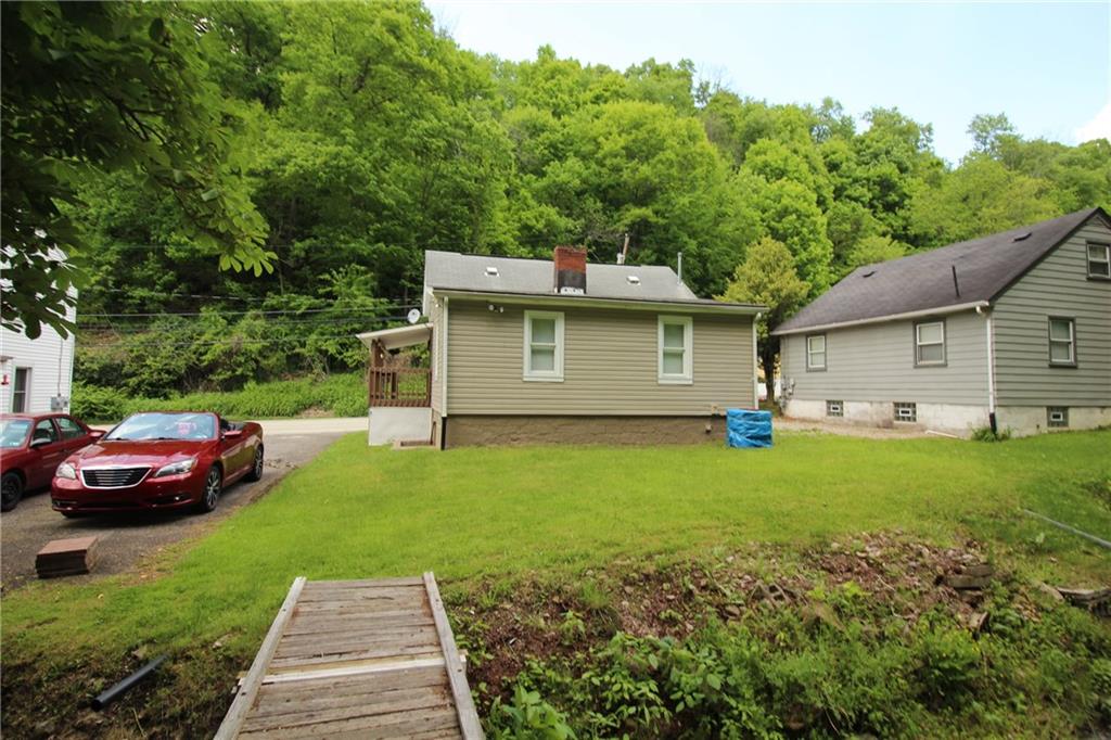 124 Weigles Hill Road Elizabeth, PA 15037 - Photo 17 of 19 Exterior Back. Convenient off street parking (side door leads into Den)