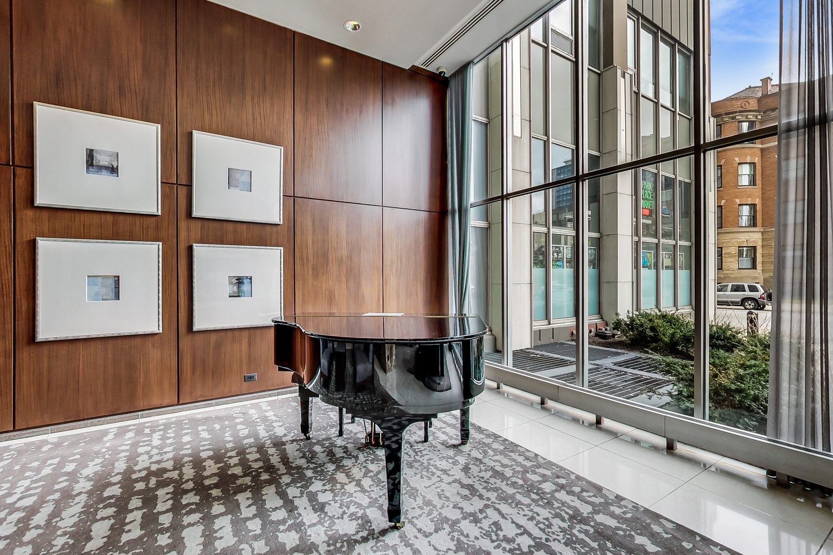 655 West Irving Park Road, Unit 3008 Chicago, IL 60613 - Photo 16 of 63 Gallery Image 16