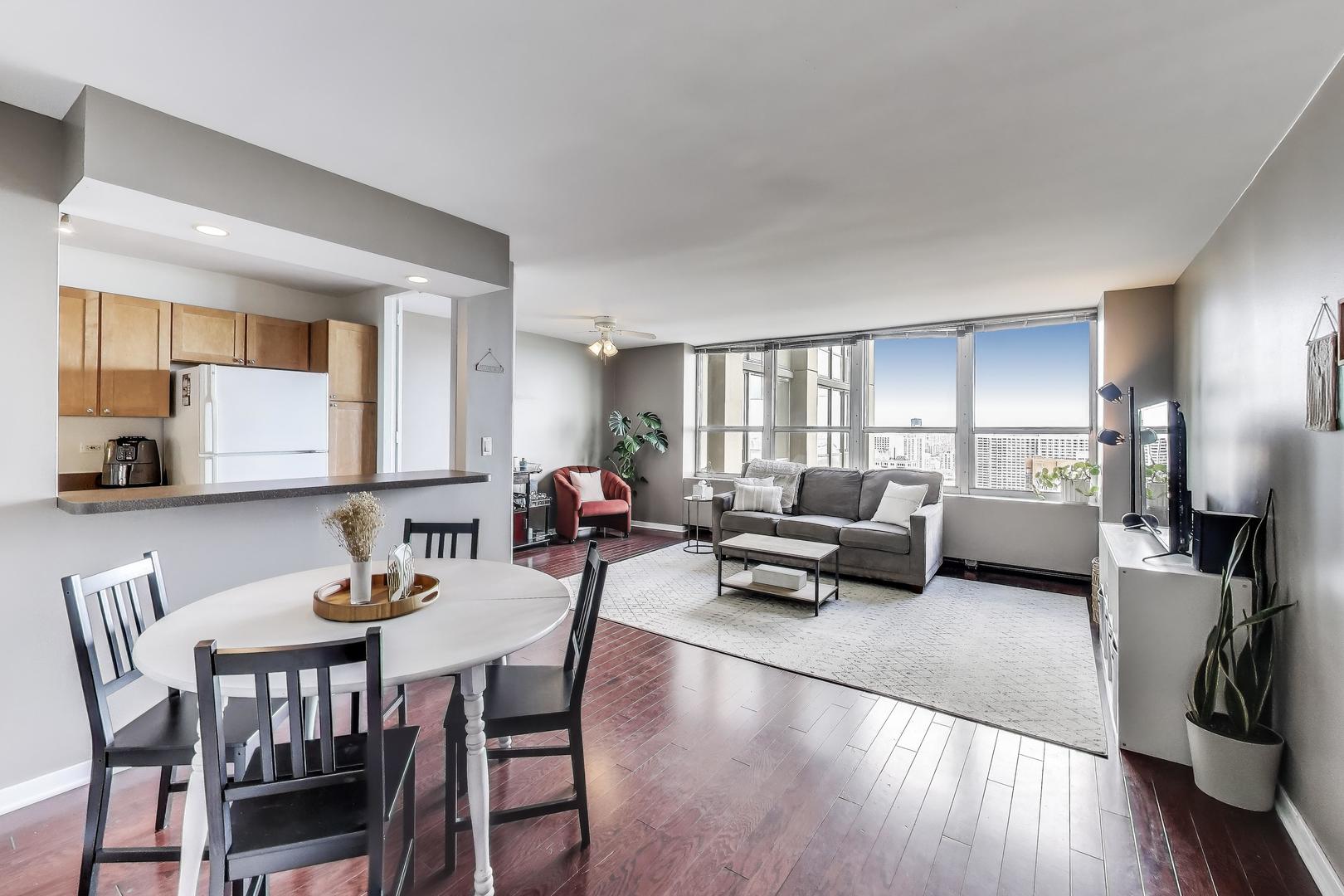 655 West Irving Park Road, Unit 3008 Chicago, IL 60613 - Photo 26 of 63 Gallery Image 26