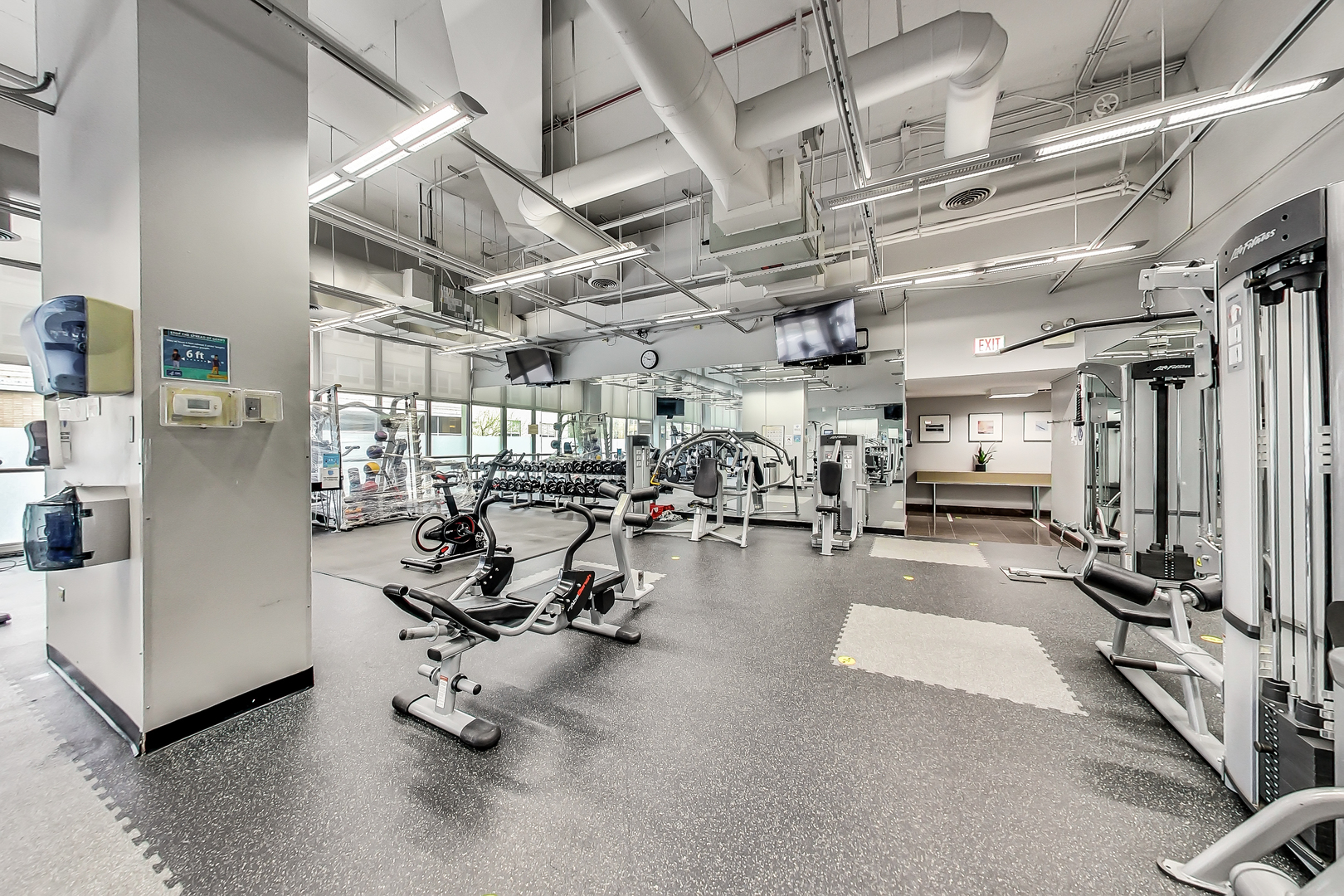 655 West Irving Park Road, Unit 3008 Chicago, IL 60613 - Photo 48 of 63 Gallery Image 48