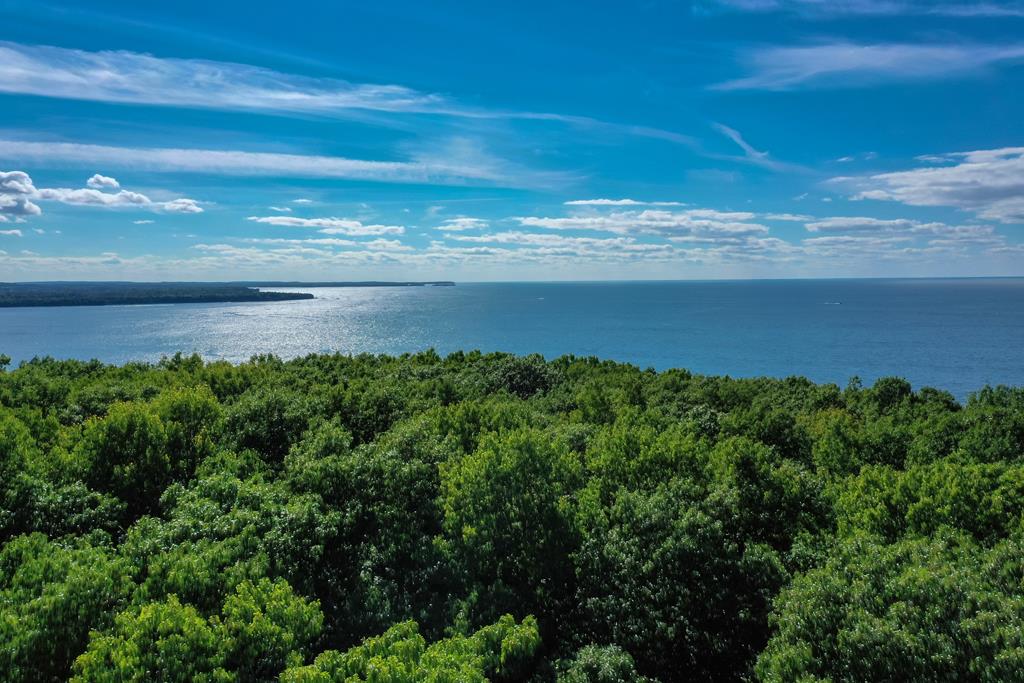 West Whitefish Bay Road Sturgeon Bay, WI 54235 - Photo 5 of 28
