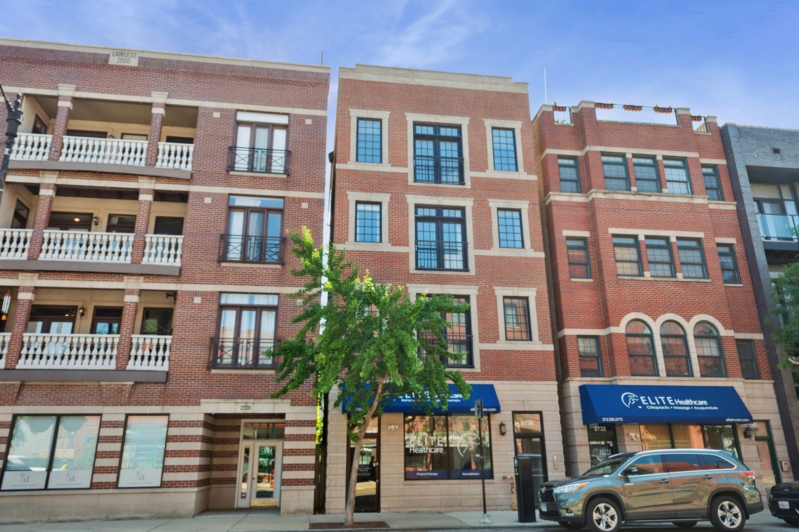 2730 North Lincoln Ave Unit 2  