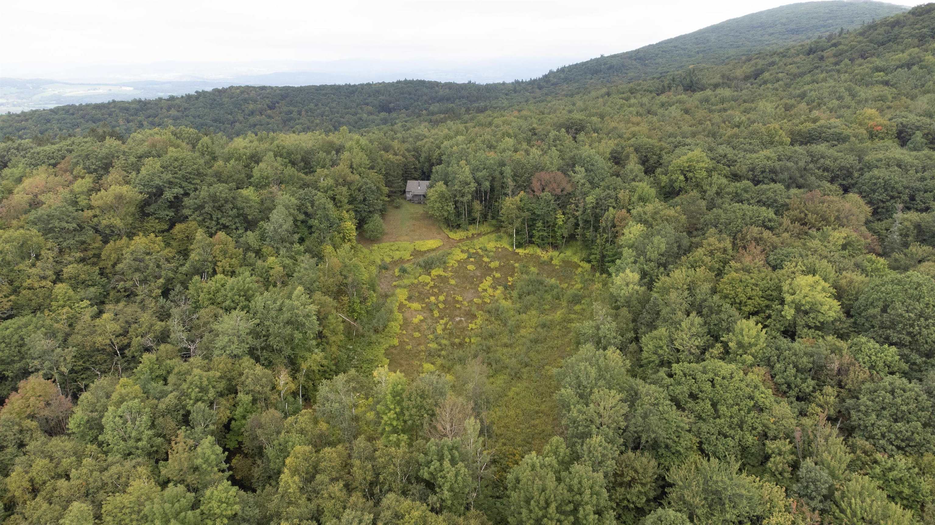 795 Camp Road Bennington, VT 05201 - Photo 3 of 38