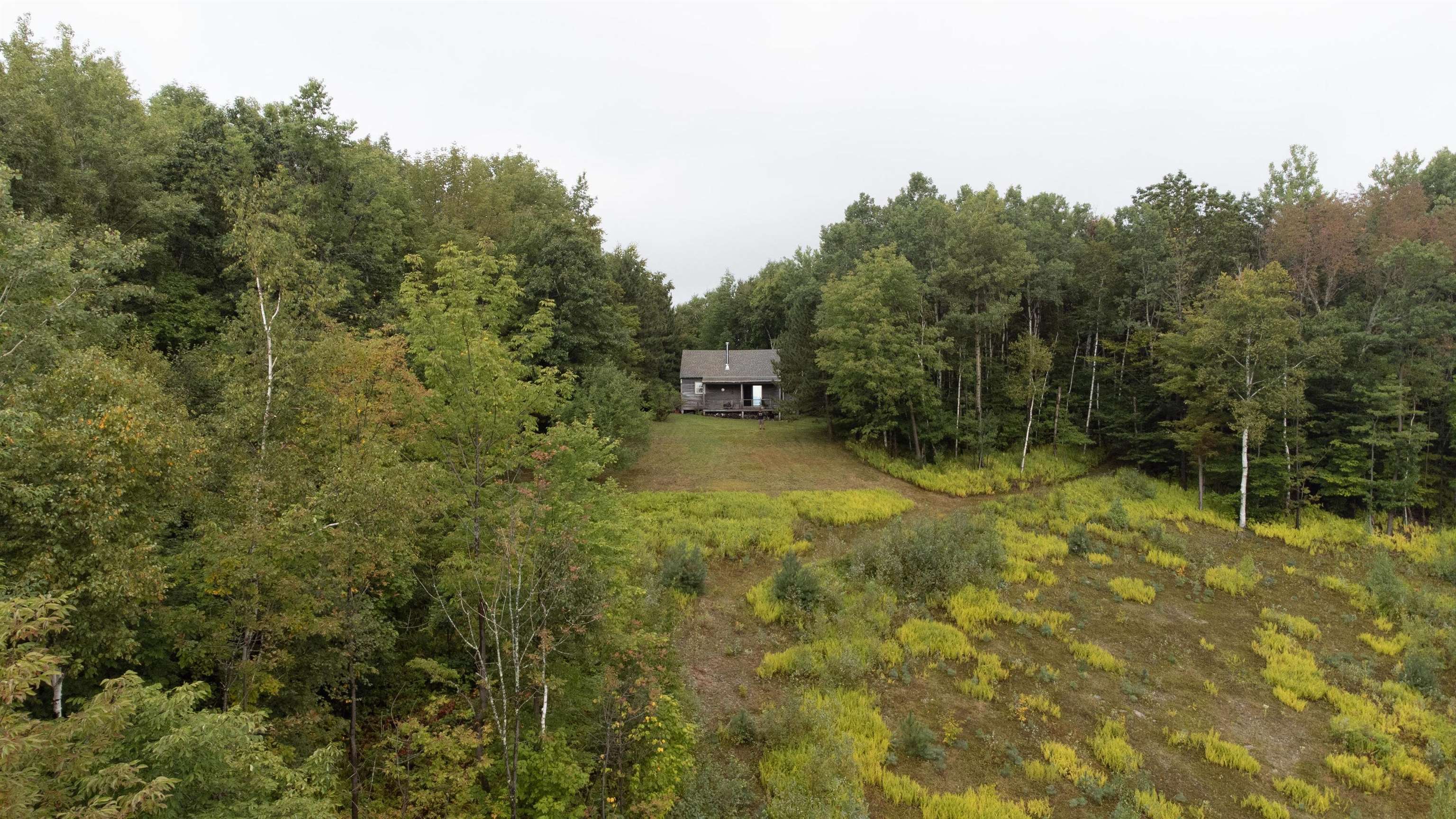 795 Camp Road Bennington, VT 05201 - Photo 5 of 38