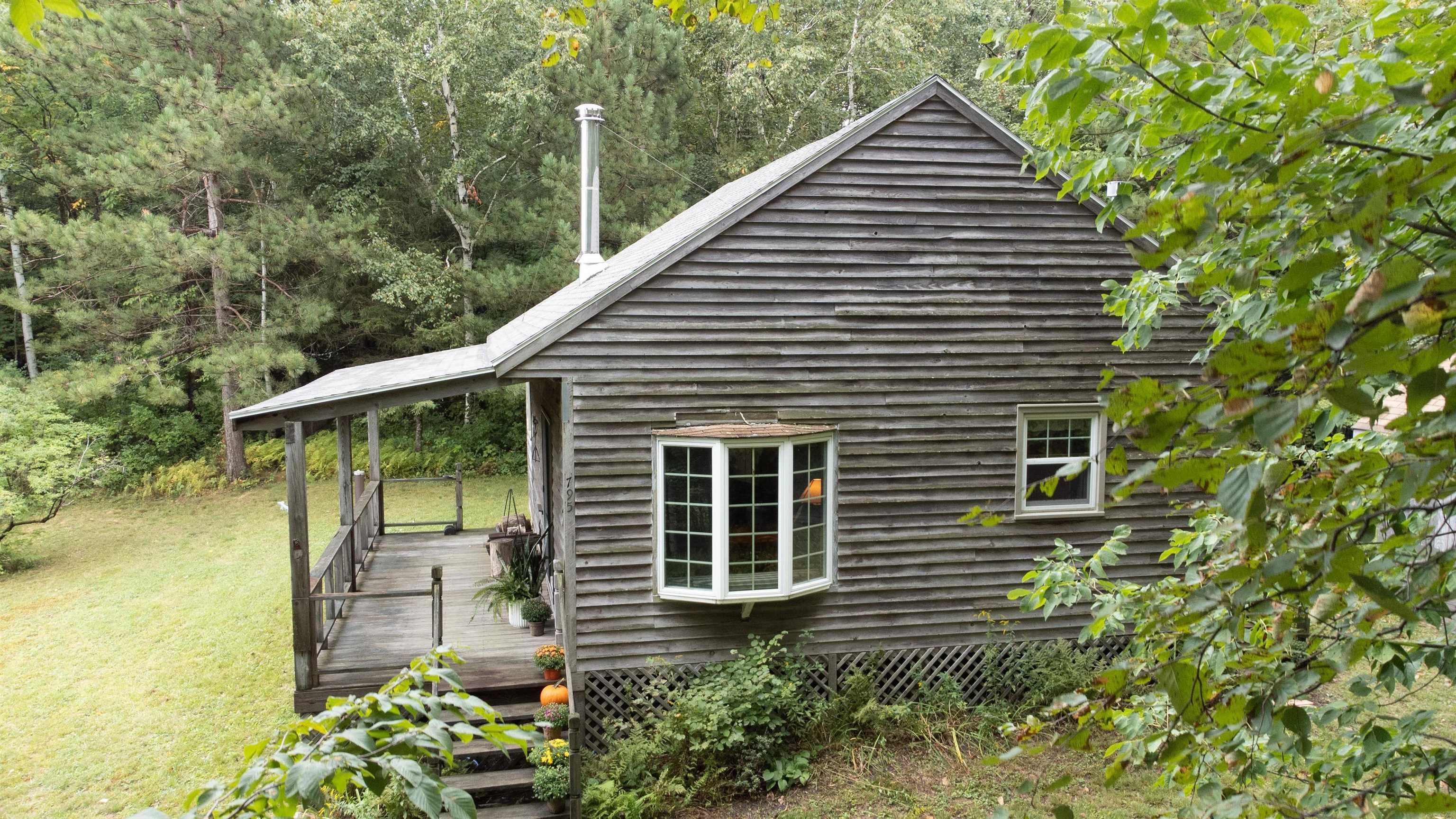 795 Camp Road Bennington, VT 05201 - Photo 6 of 38
