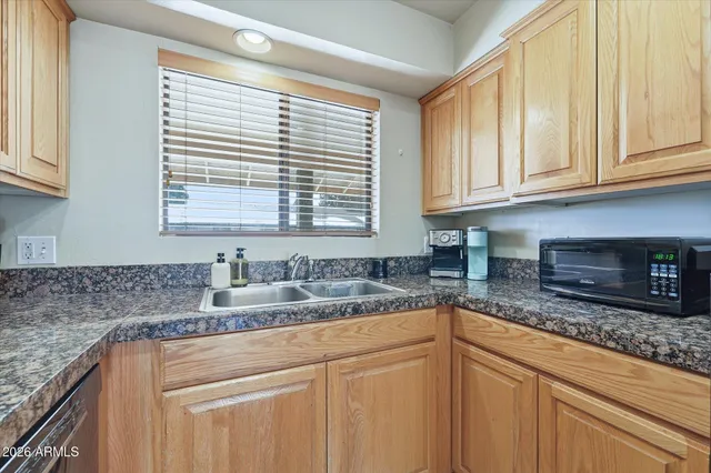 $3,995 | 3200 South Litzler Drive, Unit 8233, Flagstaff, AZ 86005