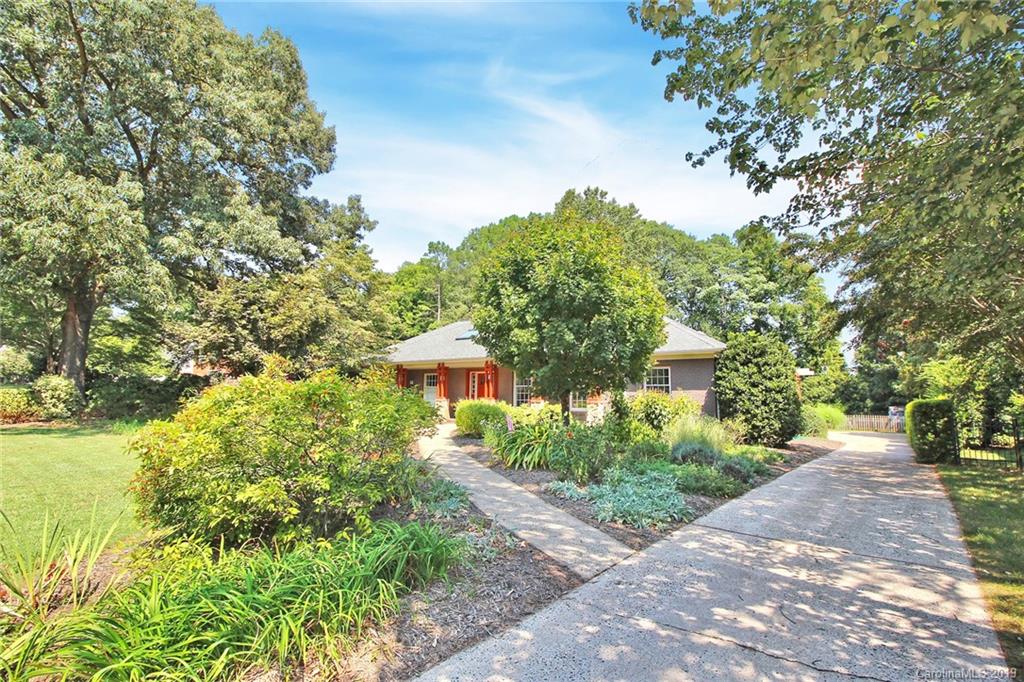 417 Robmont Road Charlotte, NC 28270 - Photo 42 of 44 Gallery Image 42